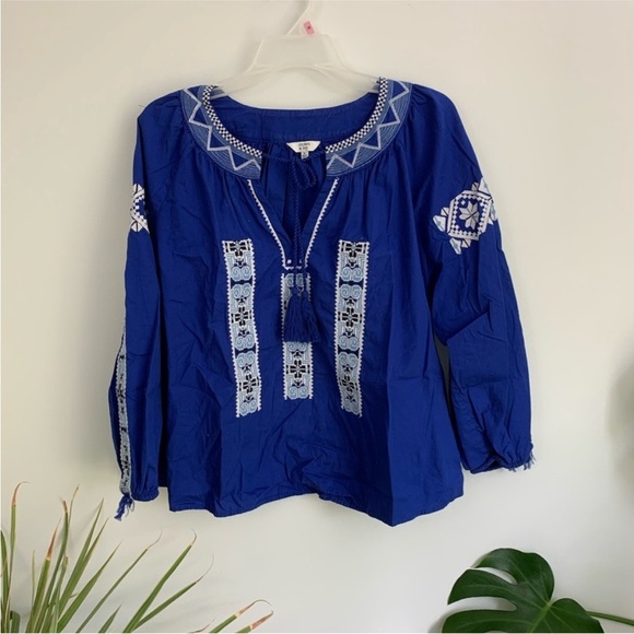 Crown & Ivy | Blue Embroidered Split Neck Tassel Tie Long Sleeve Bohemian Top M - Picture 1 of 16